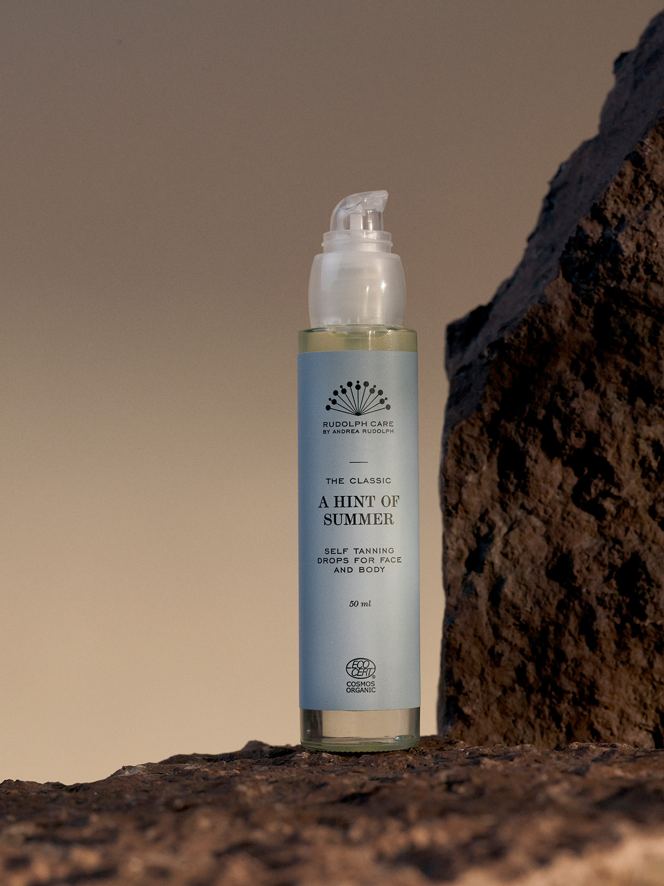 A Hint of SummerCertified organic self tanner for face and body