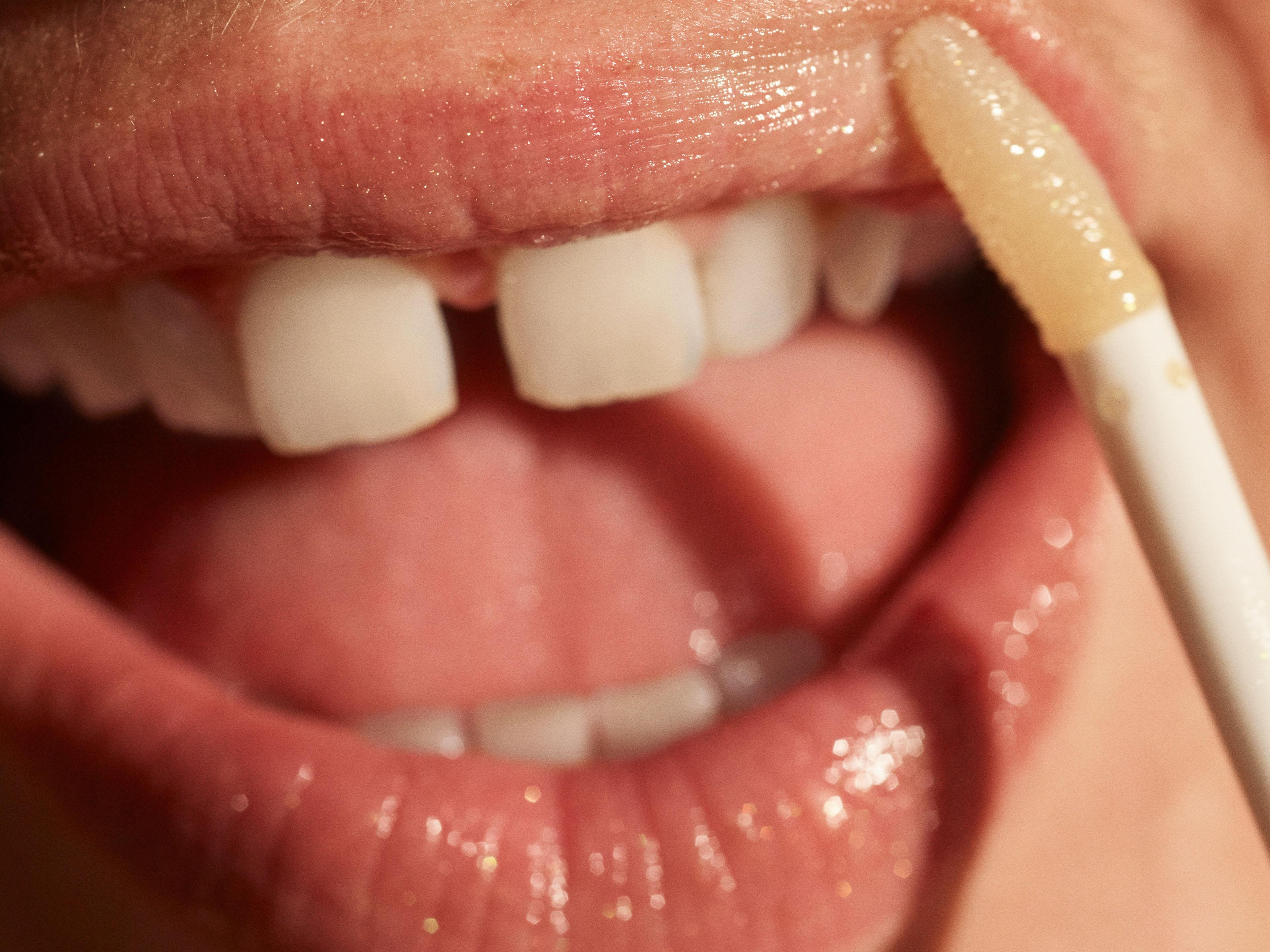 Isolde (03) Limited Edition A nourishing lip gloss from Rudolph Care